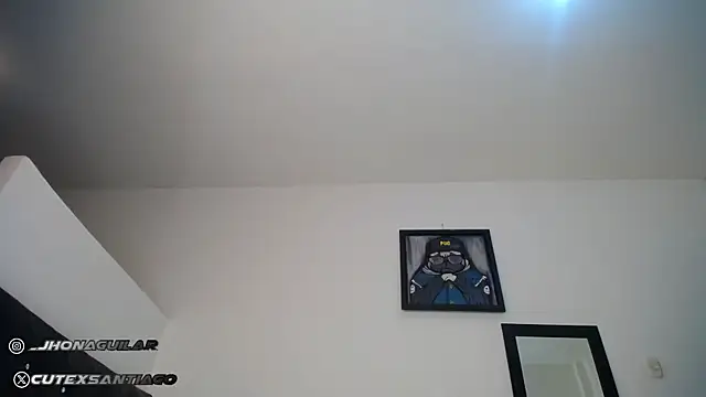 Snapshot of santiago_cutex chatting on 10.04.25 santiago cutex online show from 10.04.25