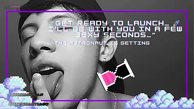 Snapshot of santiago_cutex chatting on 10.05.25 santiago cutex online show from 10.05.25