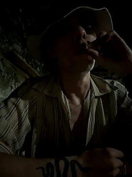 Snapshot of santiago_cutex chatting on 10.29.25 santiago cutex online show from 10.29.25