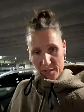 SwingWingWomanSweden online show from 09.25.25