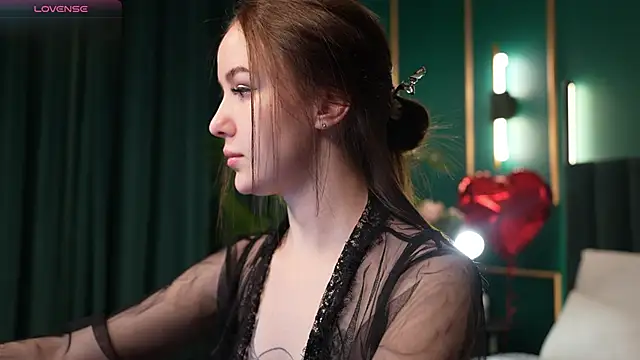 MarySparkle online show from 02.10.26