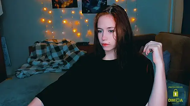 Snapshot of zaebali_ chatting on 09.28.25 zaebali  online show from 09.28.25