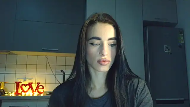 EvaMelnik online show from 09.15.25