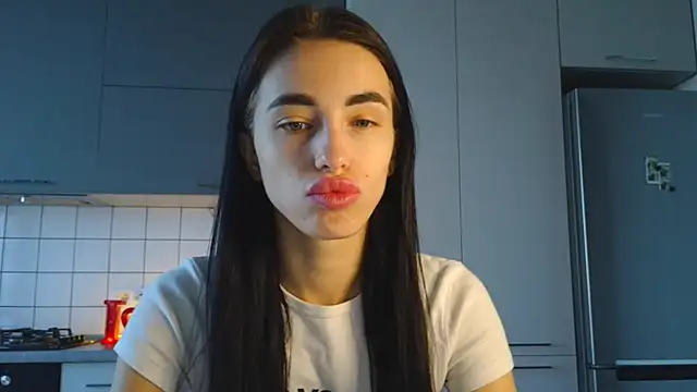 EvaMelnik online show from 09.22.25