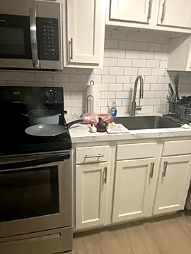 Juicystorm online show from 10.20.25