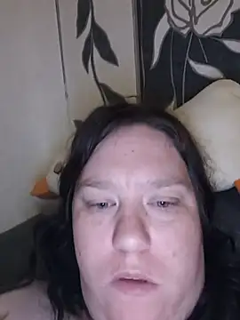 Snapshot of Feuchtekitty92@xh chatting on 10.13.25 Feuchtekitty92xh online show from 10.13.25