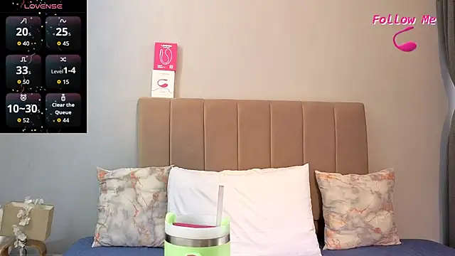 Penelophe01 online show from 01.11.26