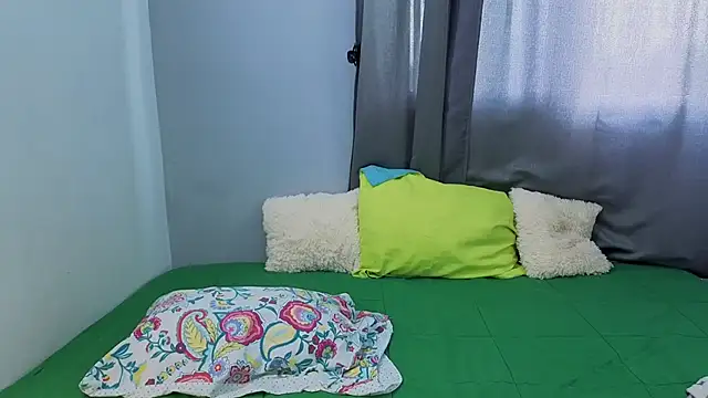 Penelophe01 online show from 03.28.26