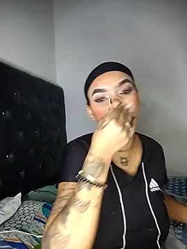 Vale Nikol21 online show from 11.26.25