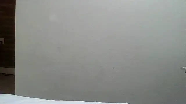 Snapshot of Flossee chatting on 09.22.25 Flossee online show from 09.22.25