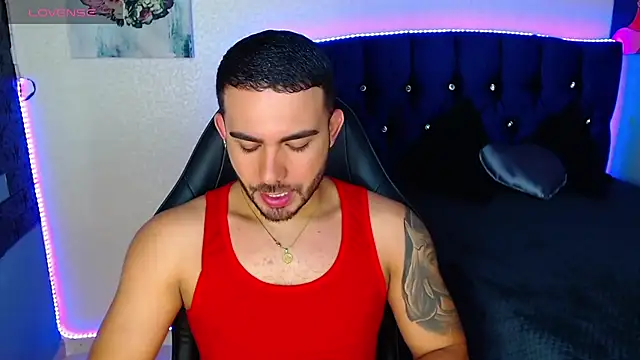 adamhairy online show from 04.08.26