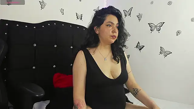 ashley-xoxo7 online show from 11.21.25