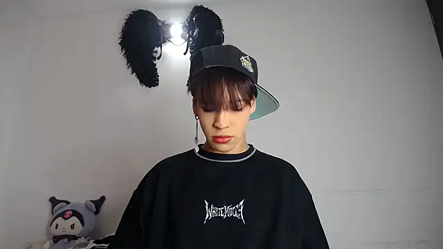 lucky stricke online show from 10.28.25