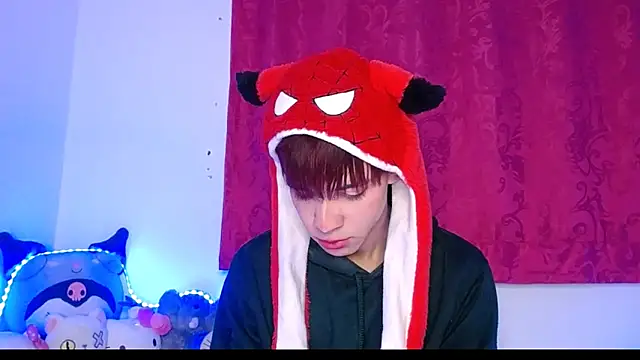 lucky stricke online show from 11.30.25