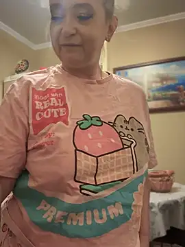SquirtMilf00 online show from 01.10.25