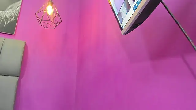 michael hanna online show from 11.04.25