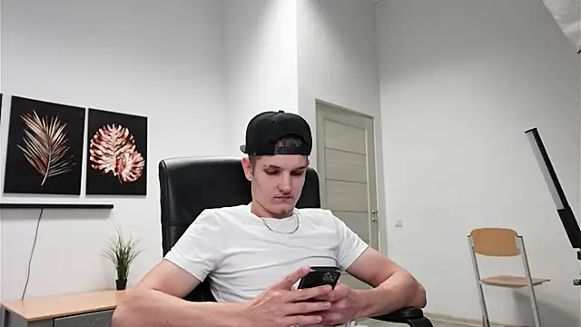 Mark Karson online show from 09.16.25