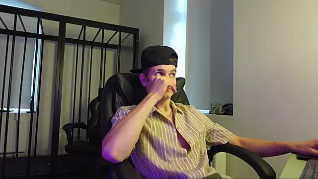 Mark Karson online show from 10.10.25