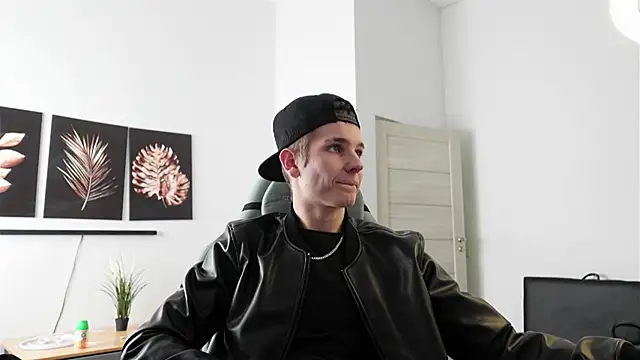 Mark Karson online show from 10.12.25