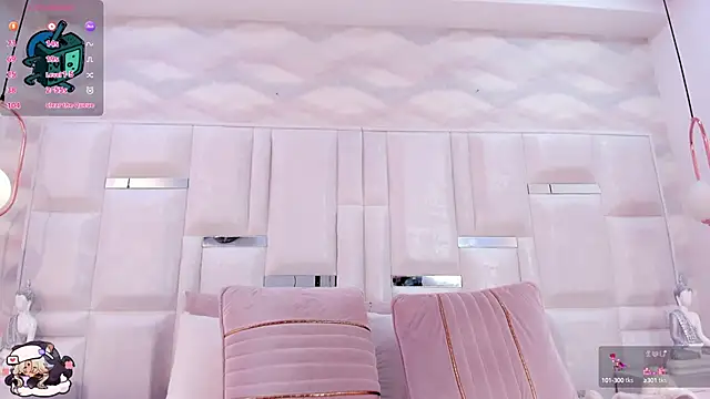 Im Molly Angel online show from 09.26.25