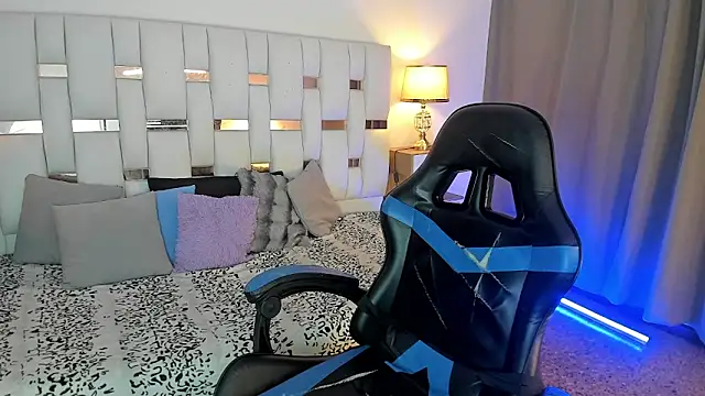 nextboywell1 online show from 03.15.26