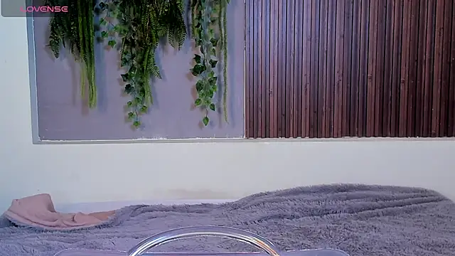 Dakotaferreti online show from 09.11.25