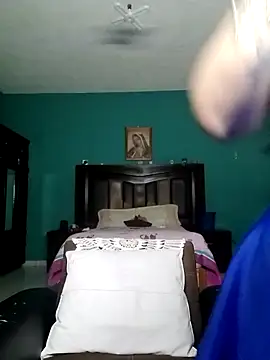 Snapshot of cositabonita08 chatting on 11.27.25 cositabonita08 online show from 11.27.25