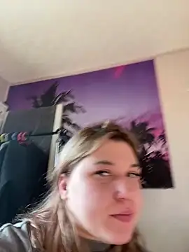 Snapshot of Kemeli008 chatting on 10.01.25 Kemeli008 online show from 10.01.25