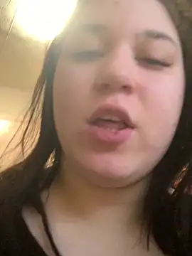 Kemeli008 online show from 12.22.25