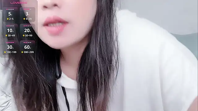 Snapshot of B-Yaya chatting on 09.20.25 B-Yaya online show from 09.20.25