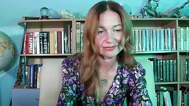 Foxilady357 online show from 09.21.25