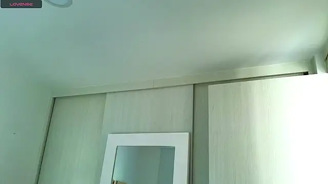 yulian vasquez online show from 09.17.25