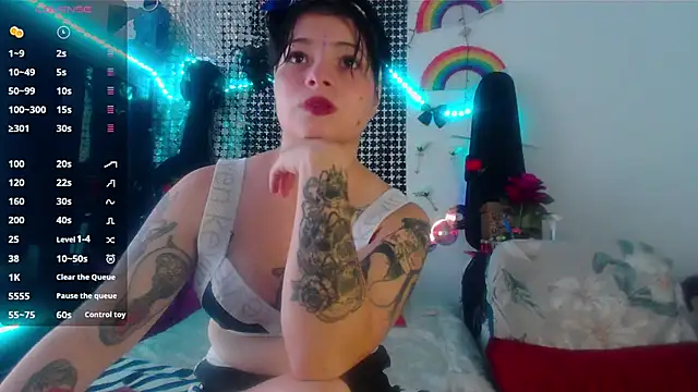 Snapshot of Mitsuha_gate chatting on 10.10.25 Mitsuha gate online show from 10.10.25