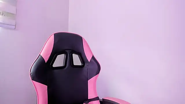 Arianna Jannes online show from 03.20.26