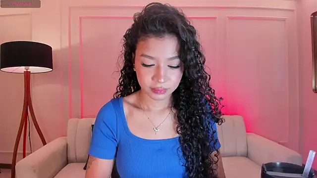 Snapshot of SophieHouston_ chatting on 09.11.25 SophieHouston online show from 09.11.25