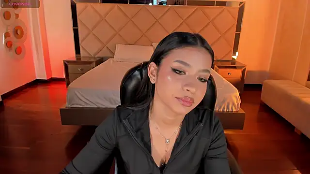 SophieHouston  online show from 03.05.26