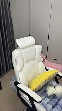 Snapshot of Qianqian-888 chatting on 10.30.25 Qianqian-888 online show from 10.30.25