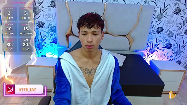 Snapshot of Ette_tay chatting on 09.23.25 Ette tay online show from 09.23.25