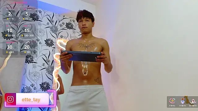 Snapshot of Ette_tay chatting on 10.05.25 Ette tay online show from 10.05.25