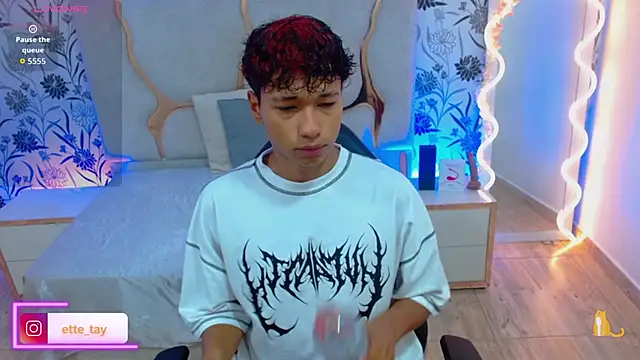 Snapshot of Ette_tay chatting on 10.09.25 Ette tay online show from 10.09.25