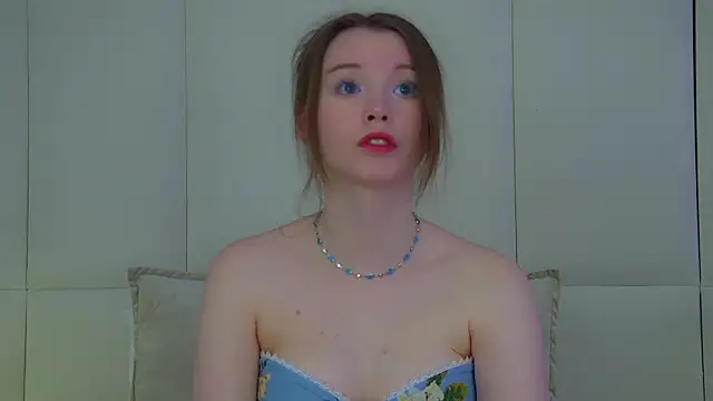 KeiraAsti online show from 03.01.26