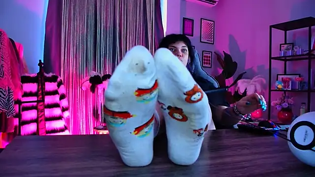MaryHarrys online show from 07.11.26