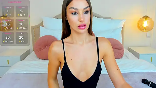 MilaMour online show from 09.28.25