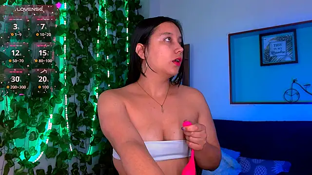 camila lewis online show from 10.20.25