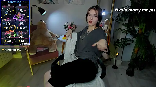 Snapshot of Dilara_xBaby chatting on 09.13.25 Dilara xBaby online show from 09.13.25