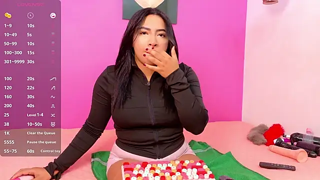 Snapshot of drooling4daddy chatting on 09.11.25 drooling4daddy online show from 09.11.25