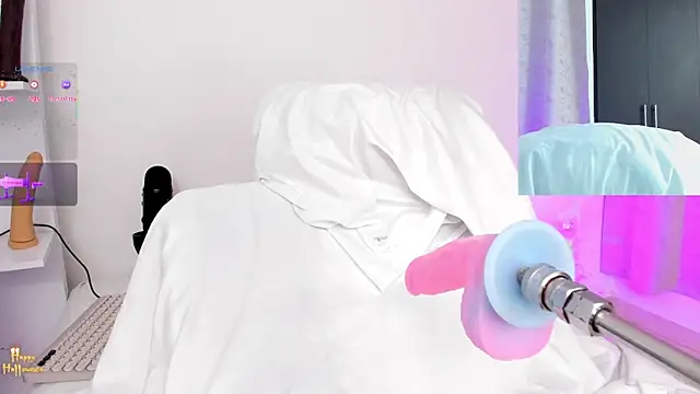 arynaughty20 online show from 10.27.25