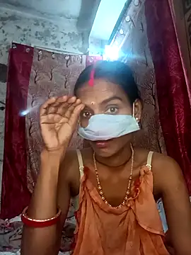 Snapshot of Babhi_Love chatting on 09.29.25 Babhi Love online show from 09.29.25