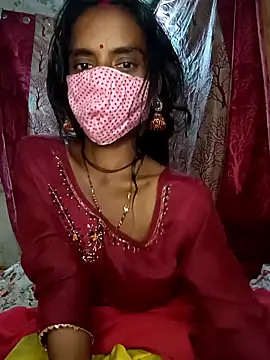 Snapshot of Babhi_Love chatting on 10.17.25 Babhi Love online show from 10.17.25