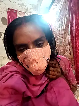 Snapshot of Babhi_Love chatting on 10.25.25 Babhi Love online show from 10.25.25